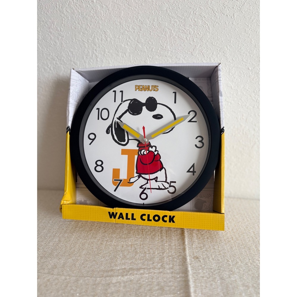 Peanuts Snoopy Joe Cool Wall Clock‎ Unisex 10in Black New Joe Cool Graphic